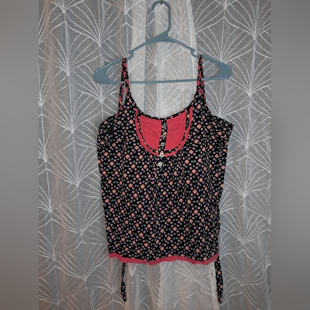 Dilvin brand Women's size large Tank top
